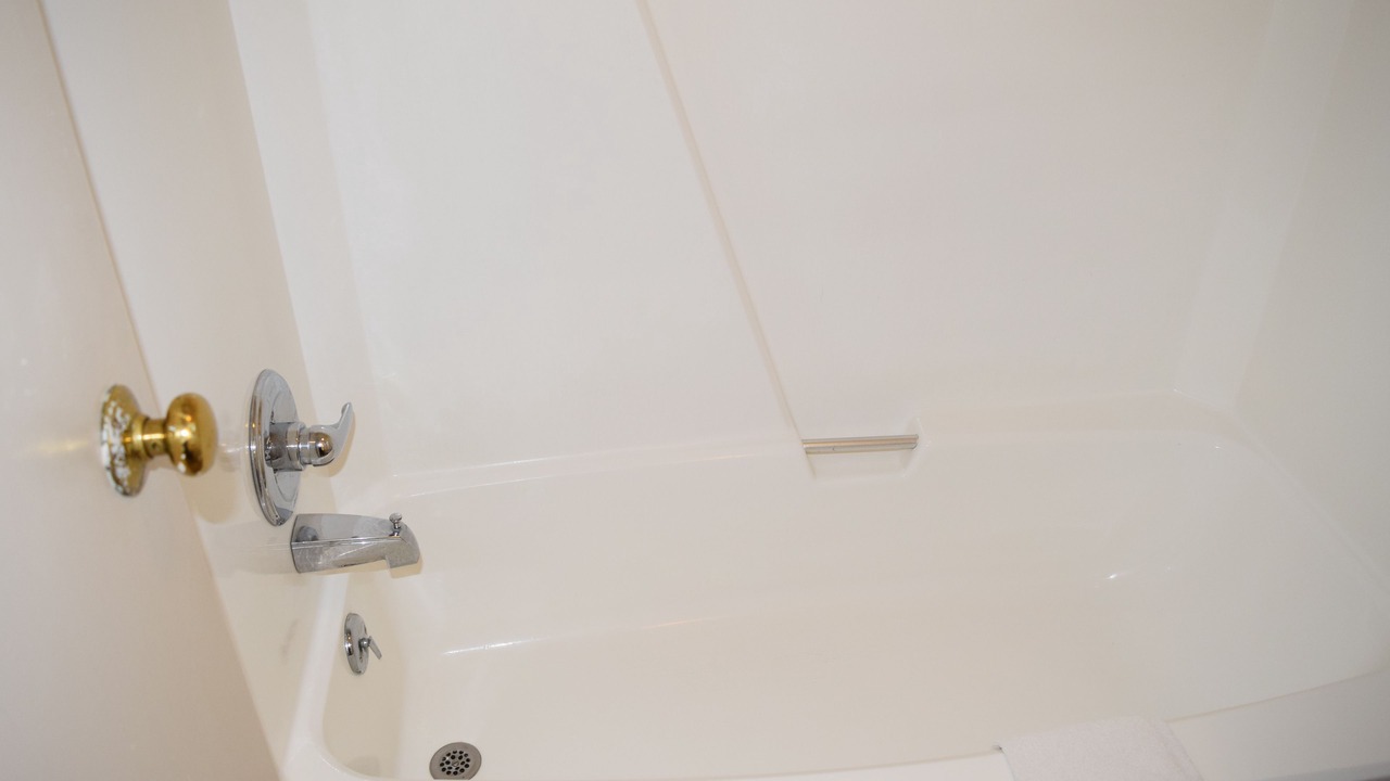 Photo of Bathroom in Deepwater