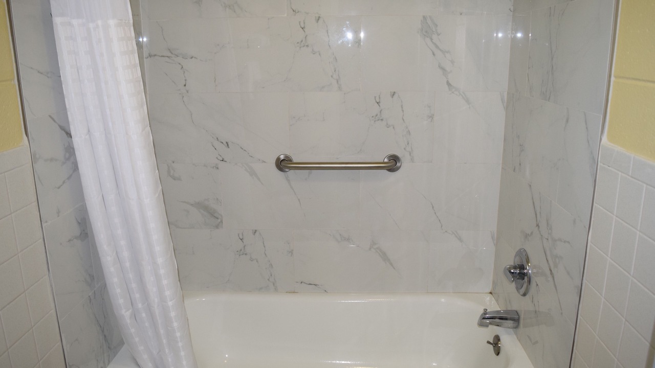 Photo of Bathroom in Deepwater