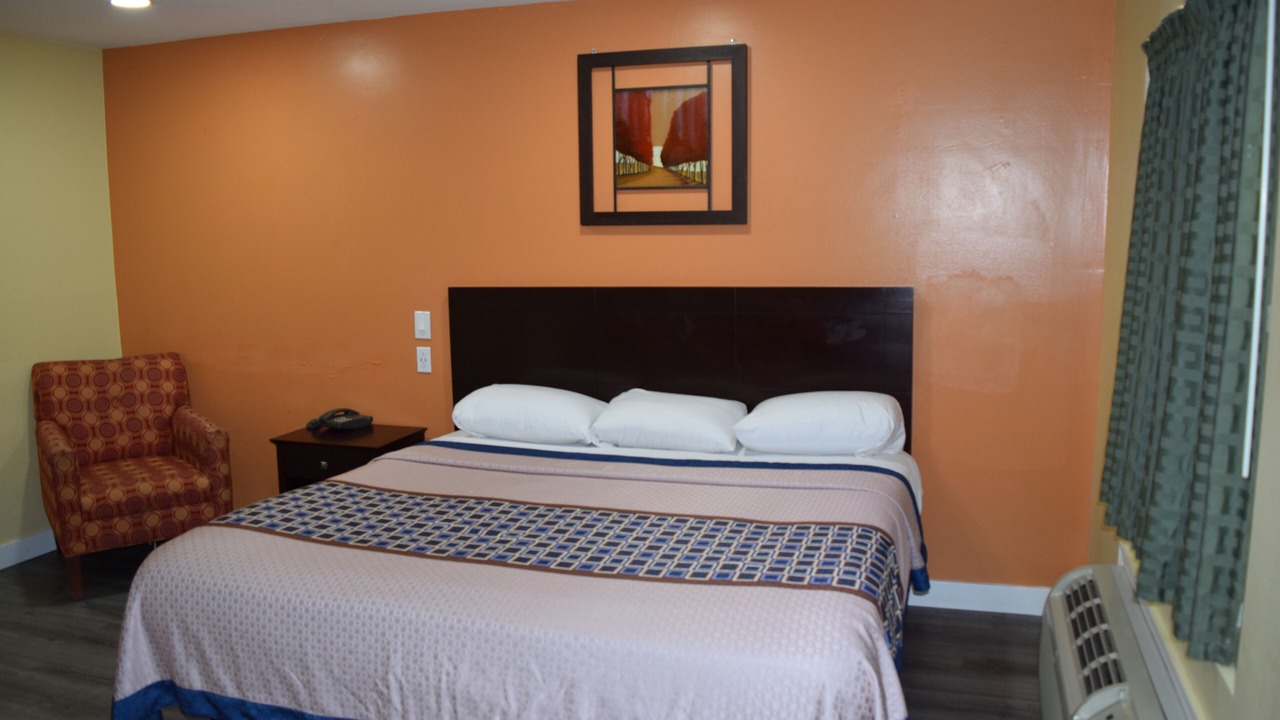 Photo of Bedroom in Deepwater