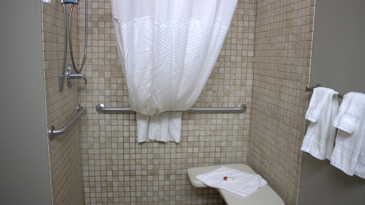 Photo of Bathroom in Rainsville