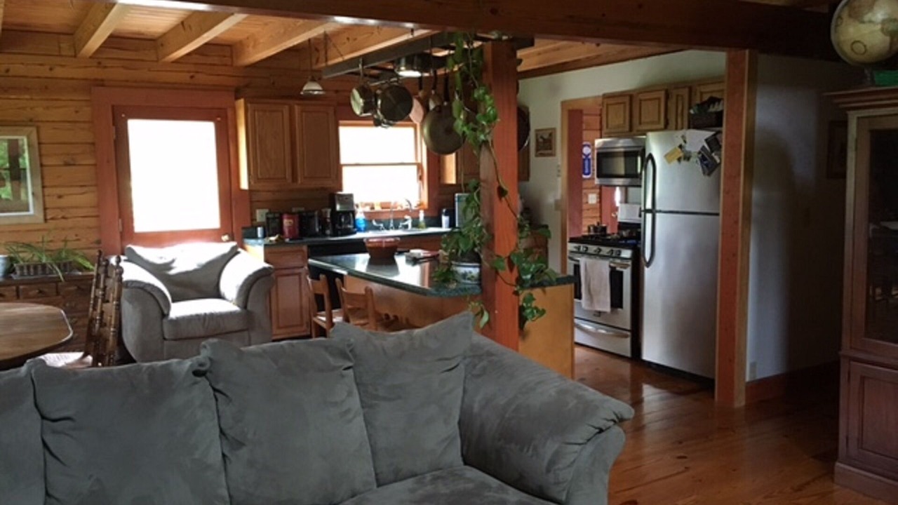 Photo of Livingroom in Unionville