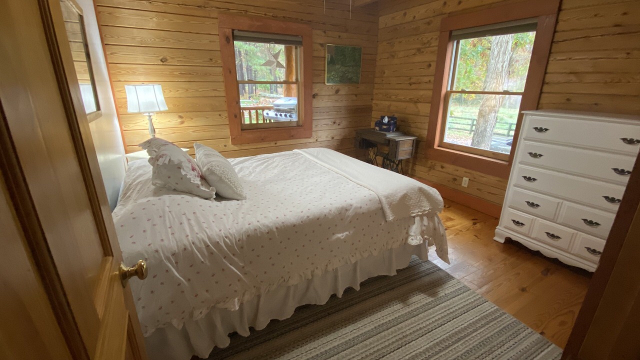 Photo of Bedroom in Unionville