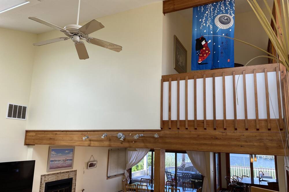 Photo of Bedroom in Loveladies