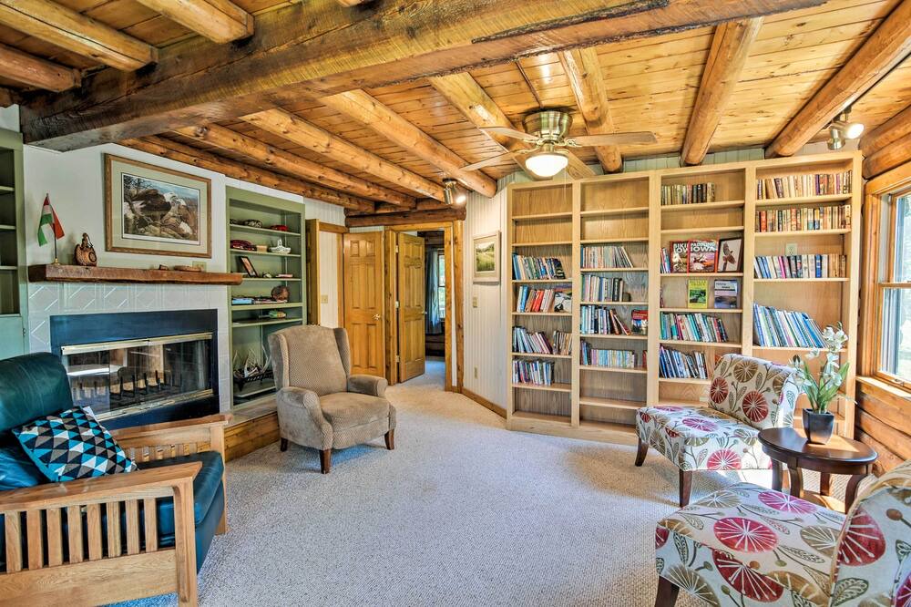 Photo of Livingroom in Coon Rapids