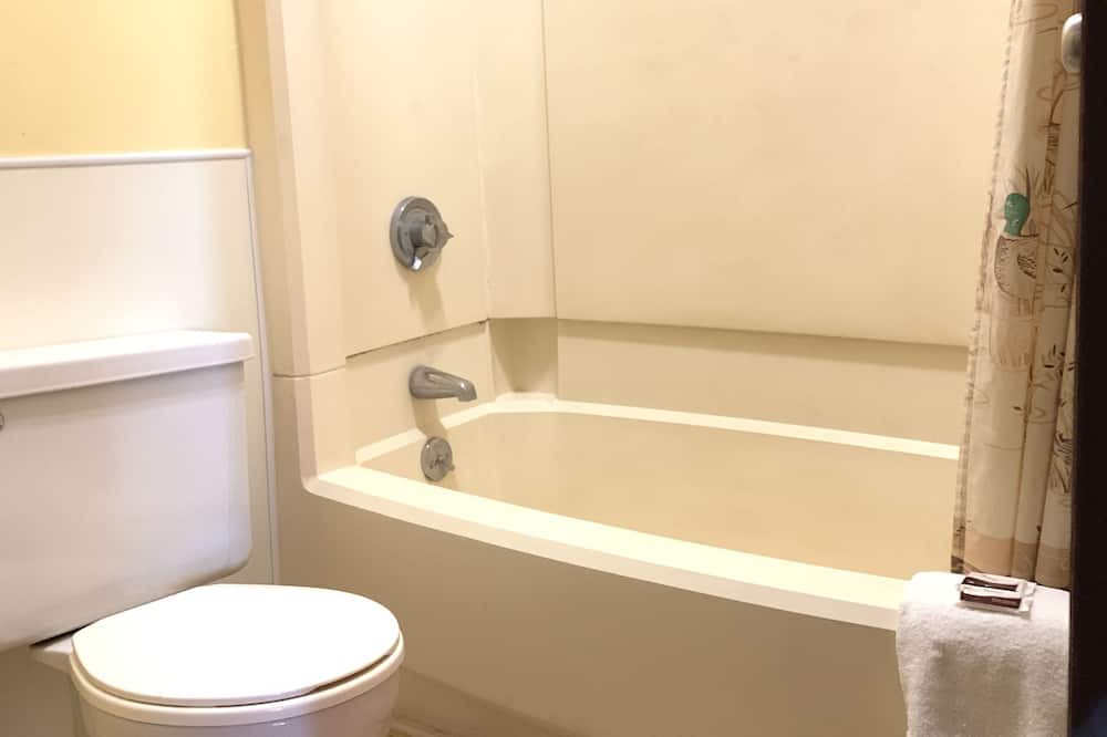 Photo of Bathroom in Williams