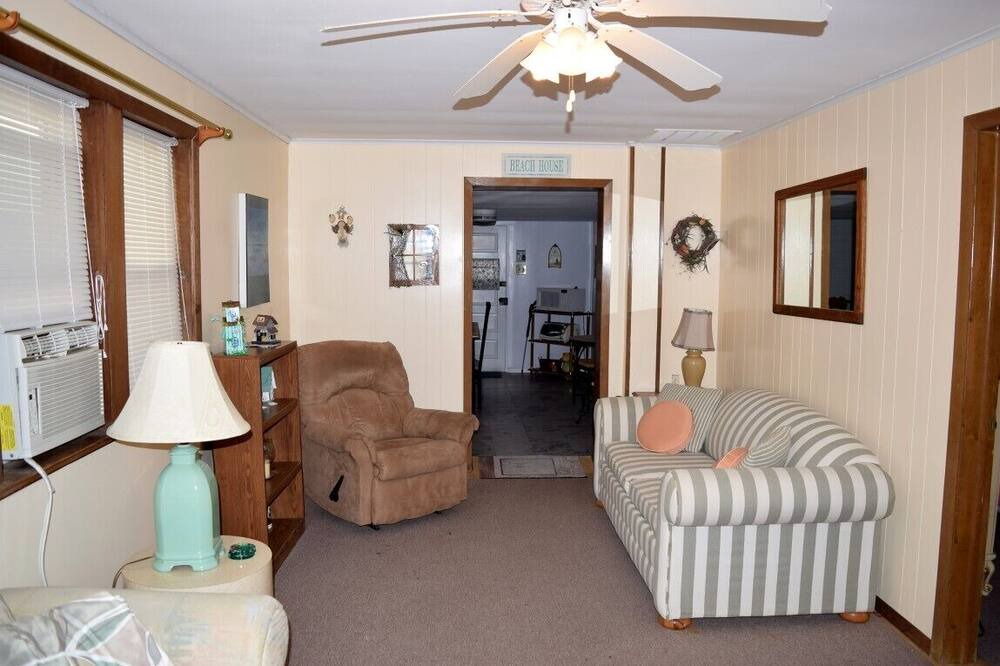 Photo of Livingroom in Townsend's Inlet