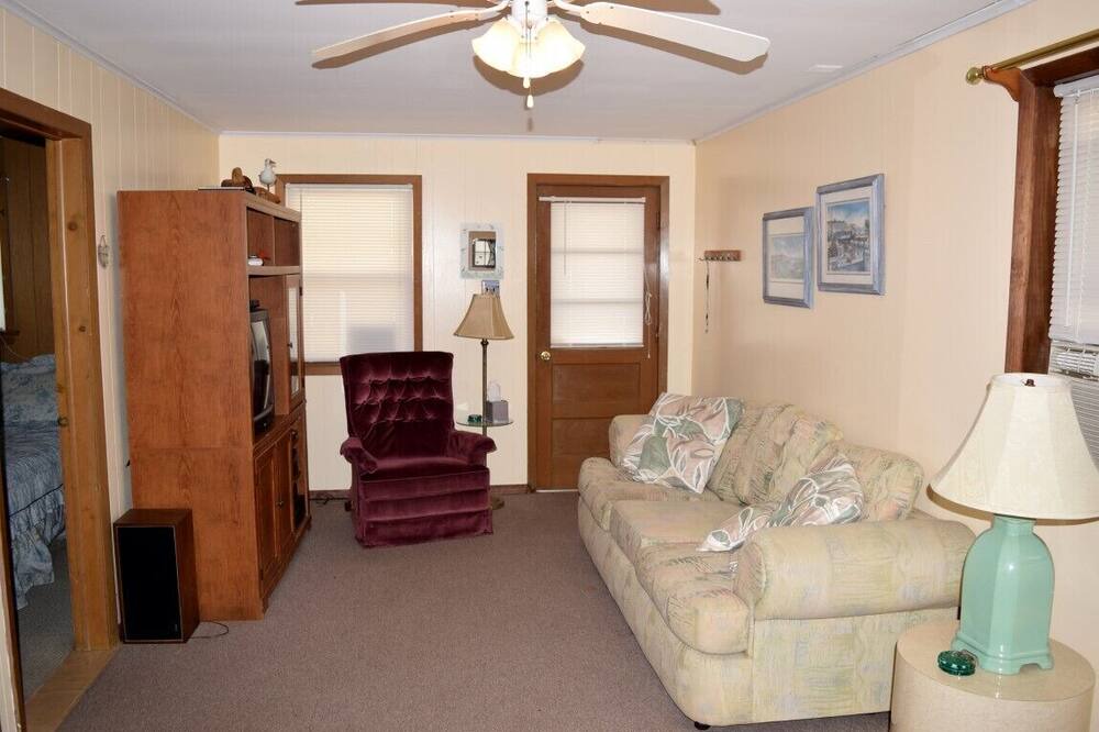 Photo of Livingroom in Townsend's Inlet