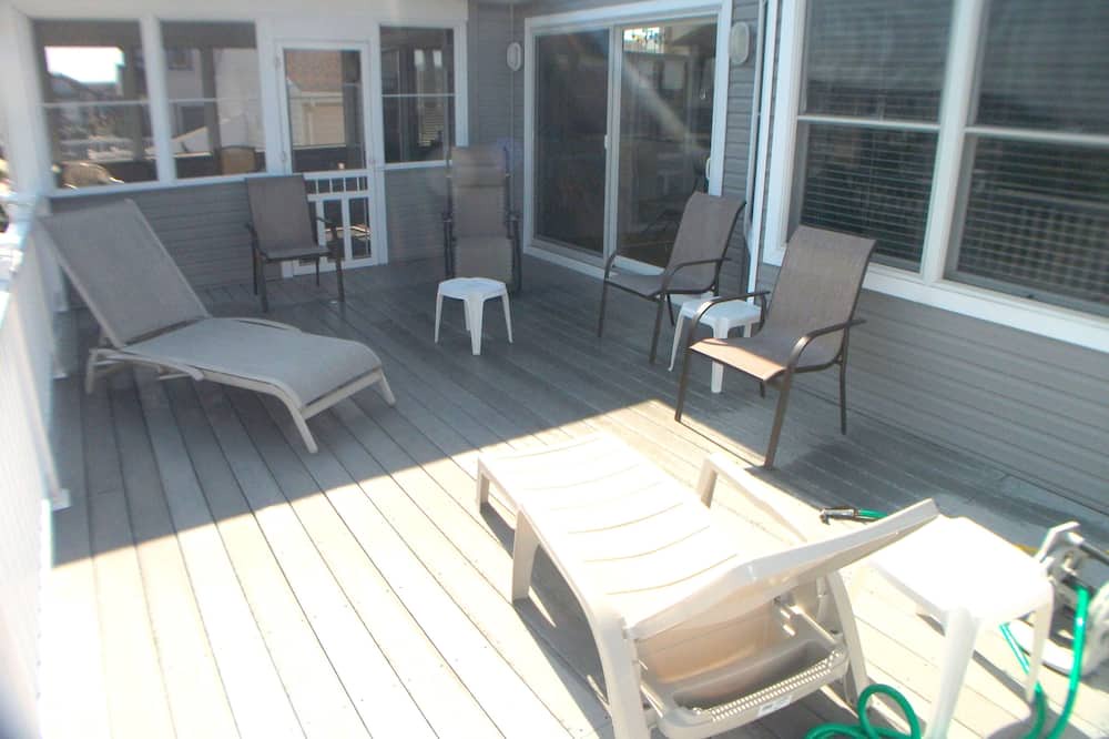 Photo of Patio Balcony in Townsend's Inlet