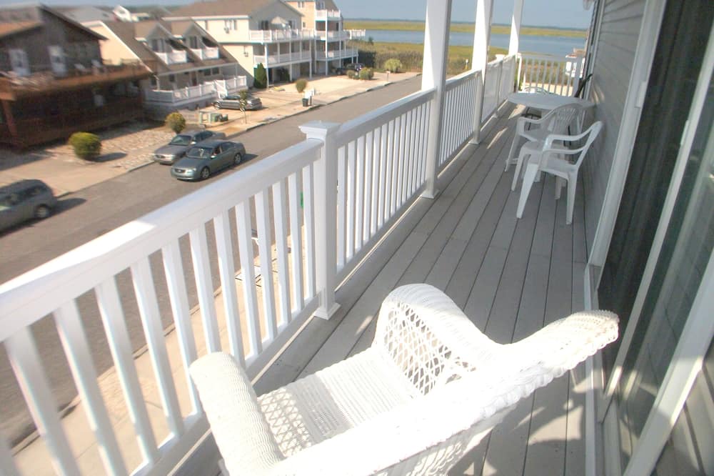 Photo of Patio Balcony in Townsend's Inlet