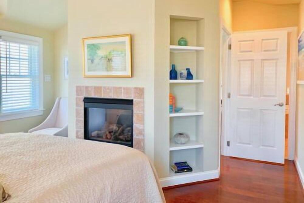 Photo of Bedroom in Sea Isle City