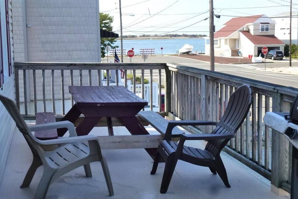 Photo of Patio Balcony in Ship Bottom