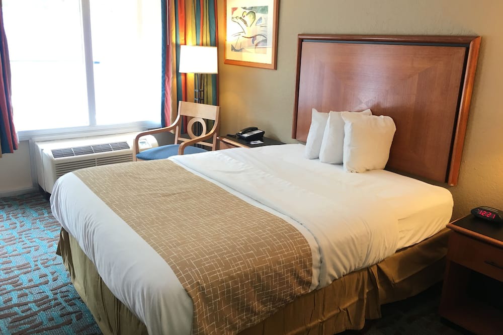 Photo of Bedroom in Harriman