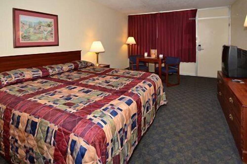 Photo of Bedroom in Harriman