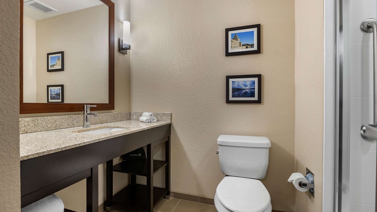 Photo of Bathroom in Cedar Rapids - Iowa City