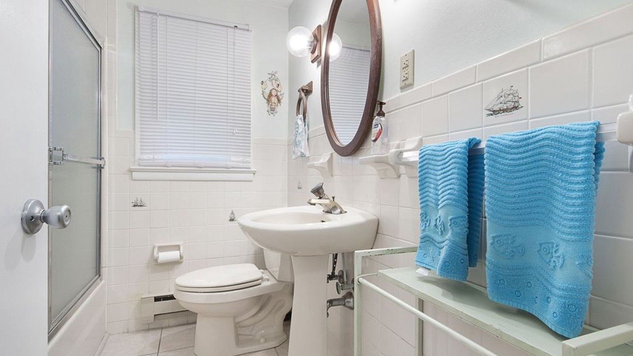 Photo of Bathroom in Beach Haven Terrace