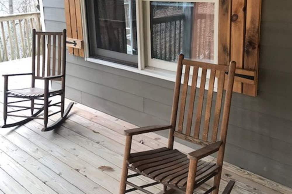 Photo of Patio Balcony in Waleska