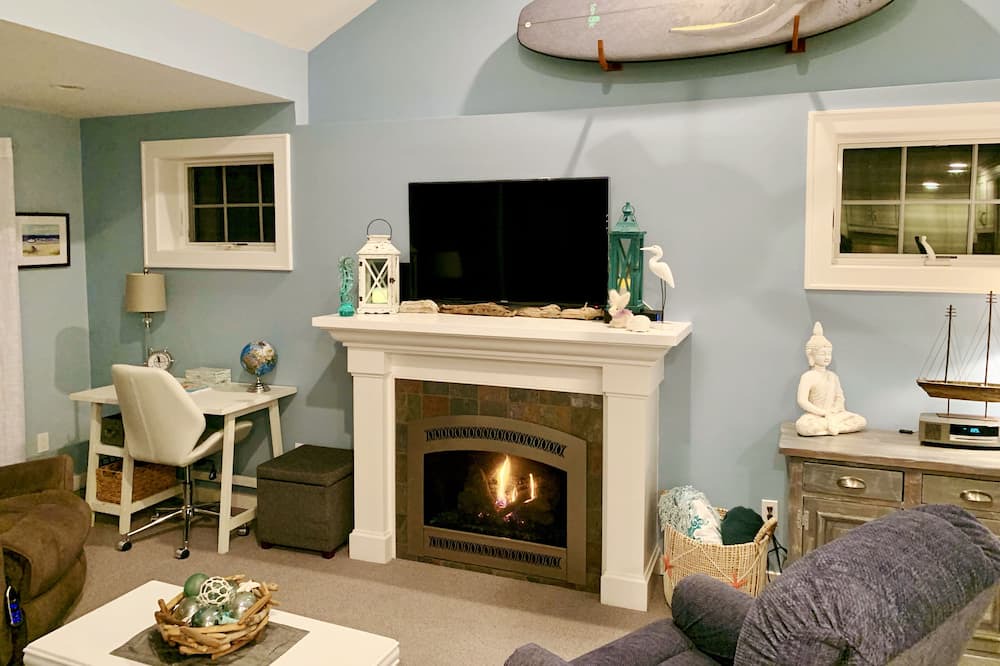 Photo of Livingroom in Point Pleasant Beach