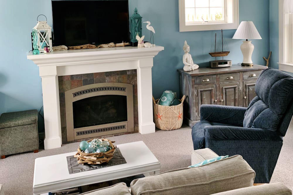 Photo of Livingroom in Point Pleasant Beach
