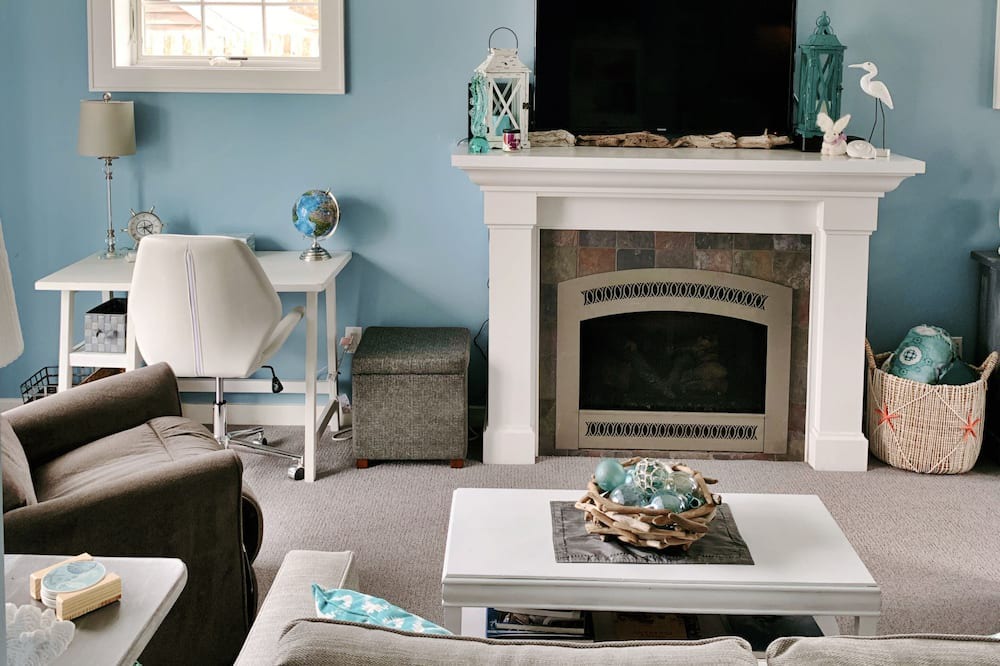Photo of Livingroom in Point Pleasant Beach
