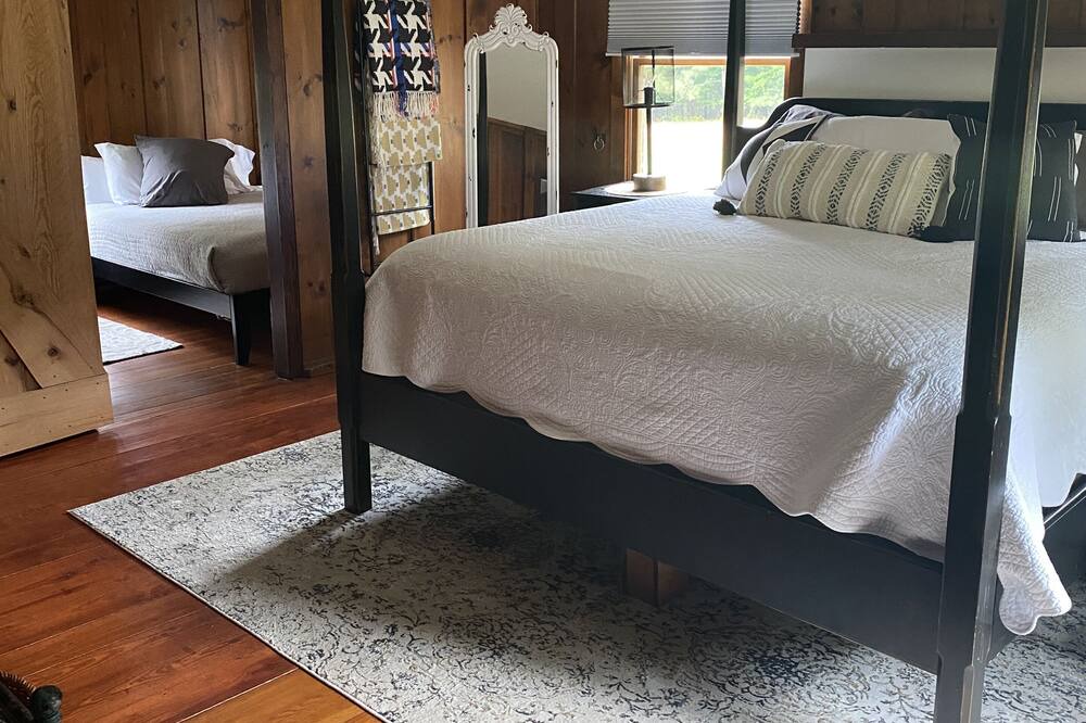 Photo of Bedroom in Mamers