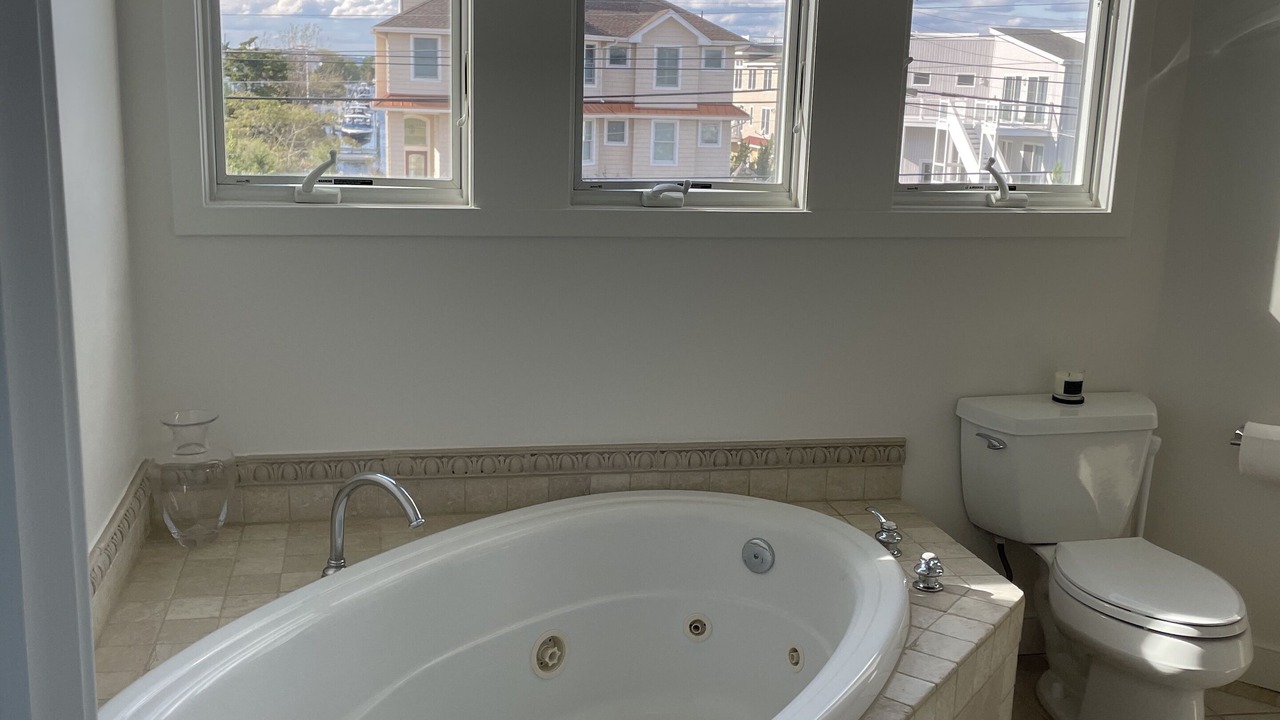 Photo of Bathroom in Loveladies
