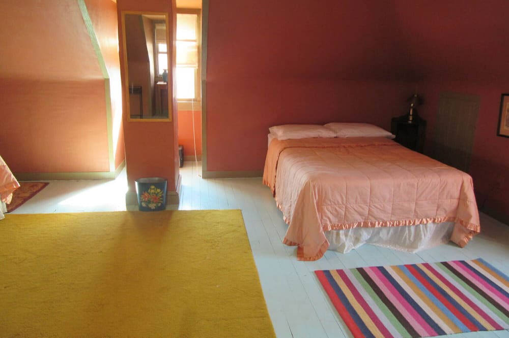 Photo of Bedroom in Green Creek