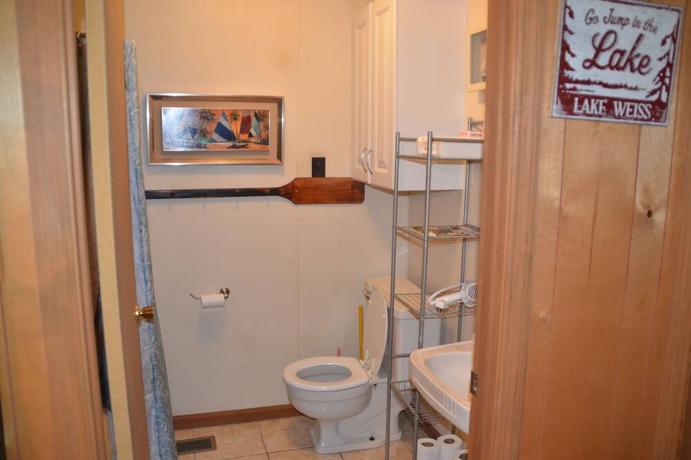 Photo of Bedroom in Leesburg