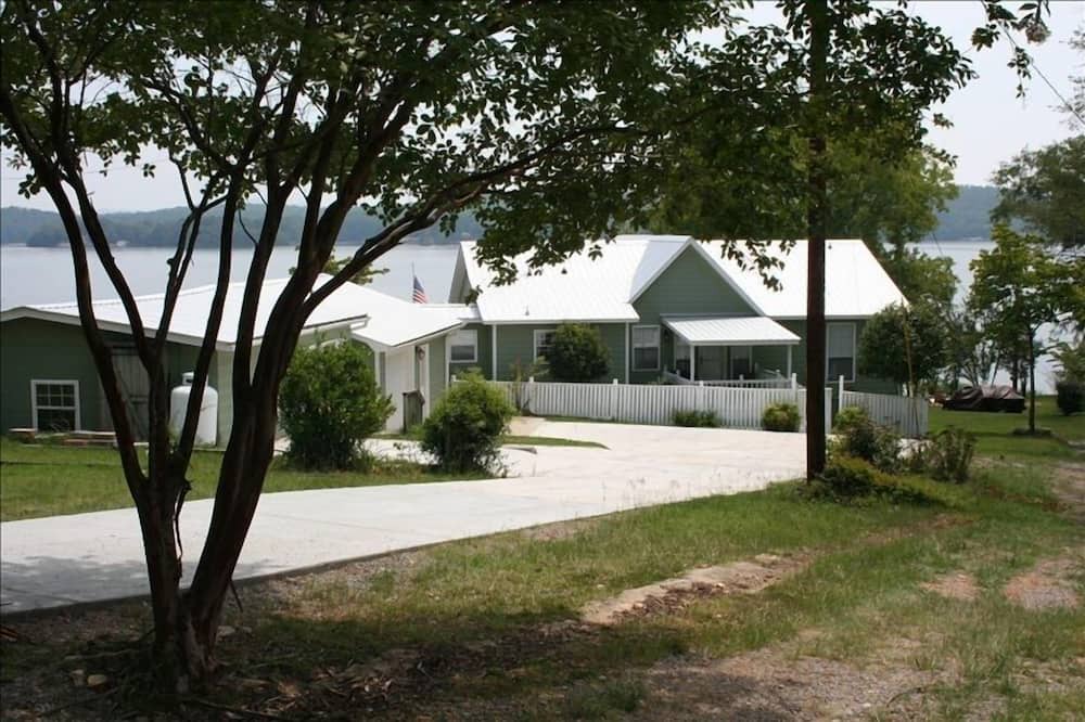 Photo of Outdoor in Vincent
