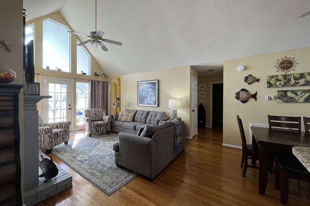 Photo of Livingroom in Vincent