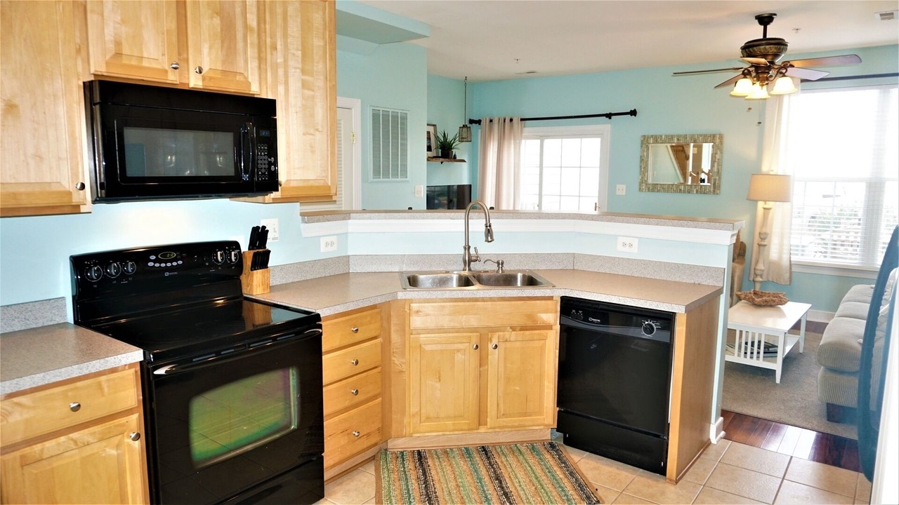 Photo of Kitchen in Villages of Five Points
