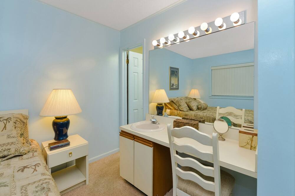 Photo of Bedroom in Midtown Ocean City