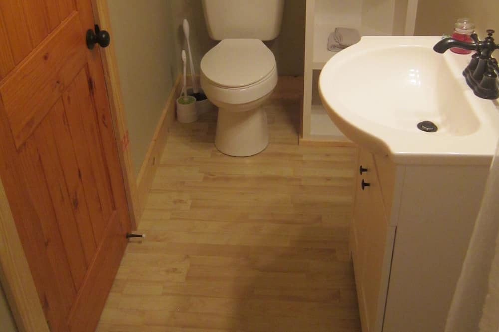 Photo of Bathroom in Mountain City