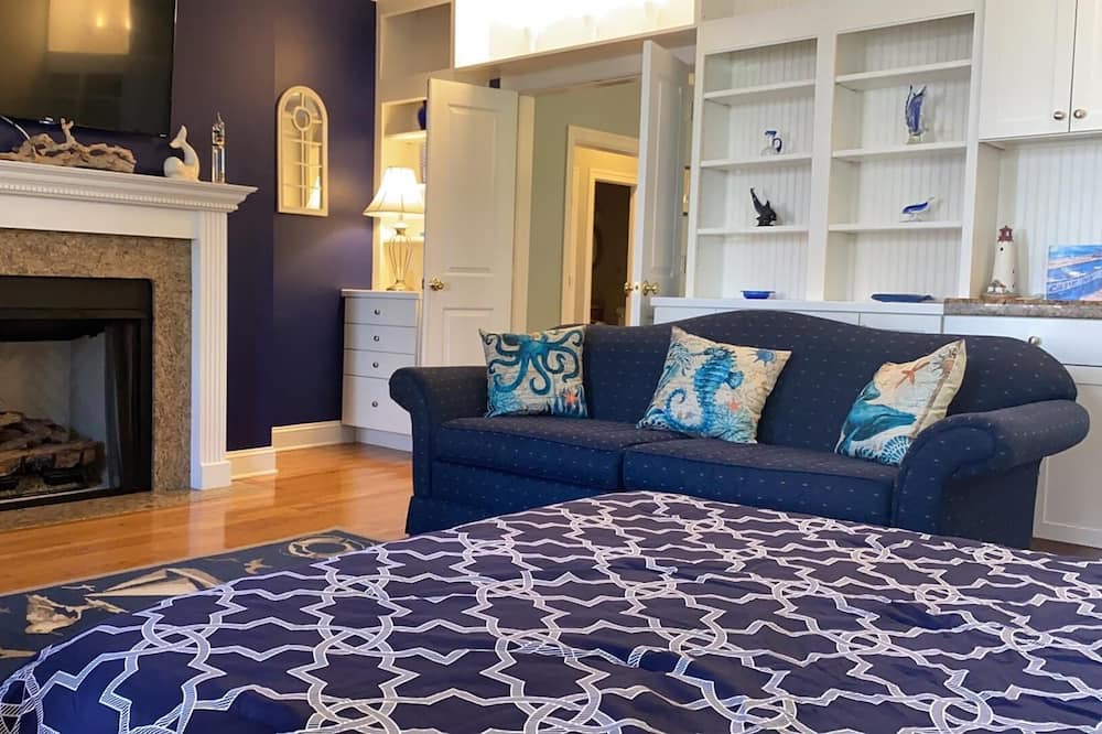 Photo of Livingroom in Village Green