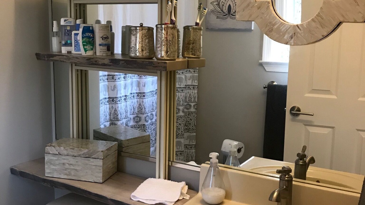 Photo of Bathroom in Cape Saint Claire