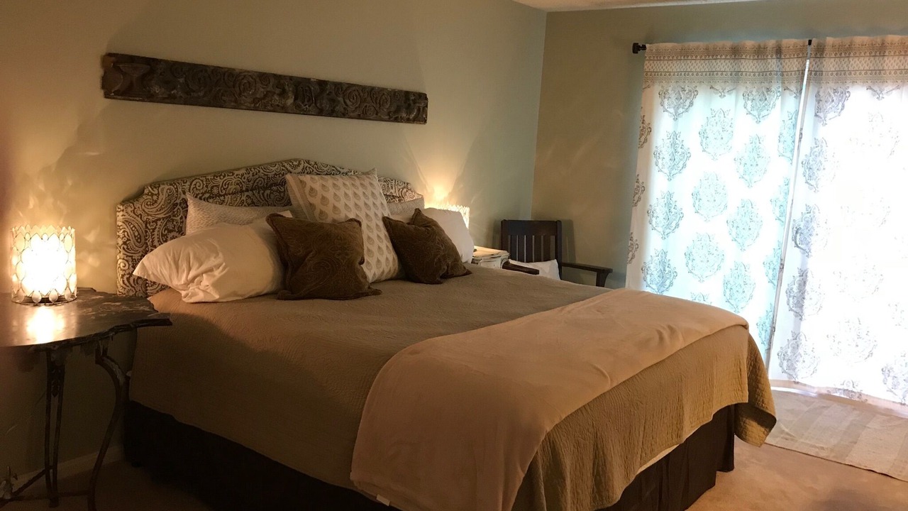 Photo of Bedroom in Cape Saint Claire