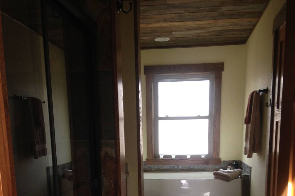 Photo of Bathroom in Pilot Grove