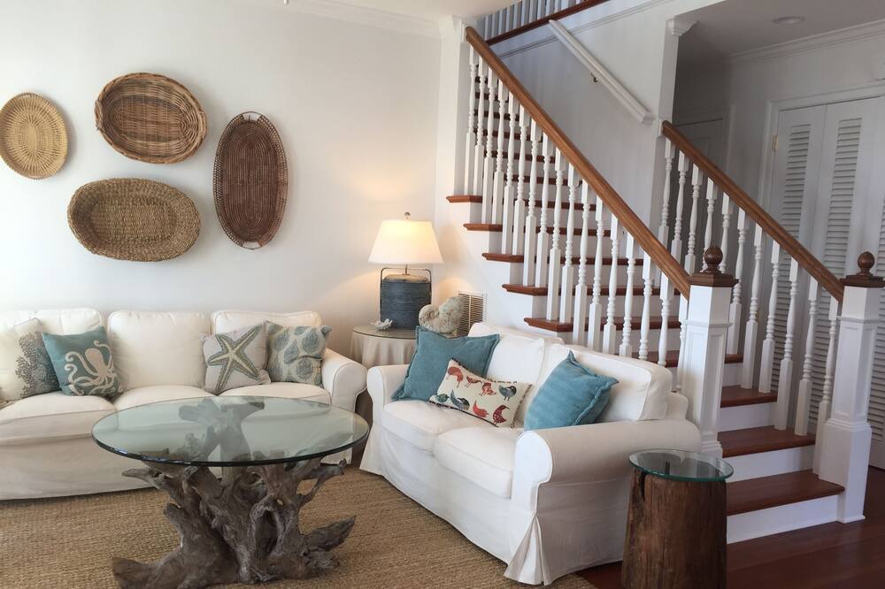Photo of Livingroom in Bozman