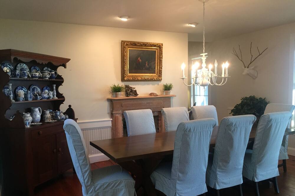 Photo of Kitchen in Bozman