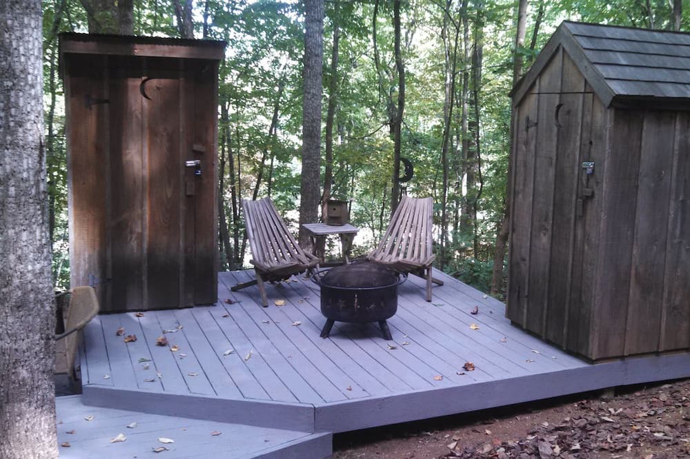 Photo of Patio Balcony in Hood