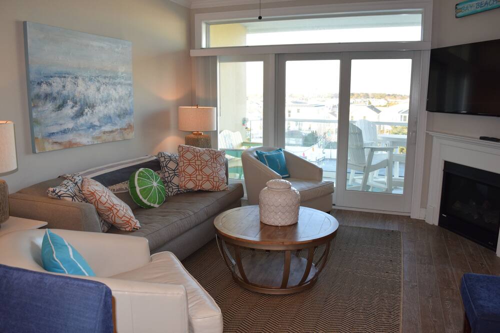 Photo of Livingroom in Dewey Beach
