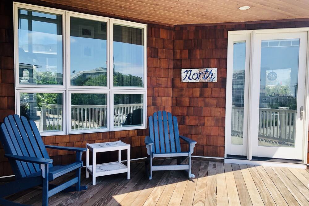 Photo of Patio Balcony in Loveladies