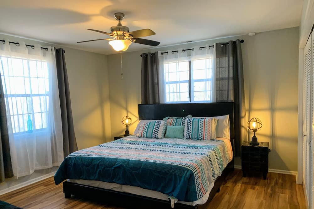 Photo of Bedroom in Rising Fawn