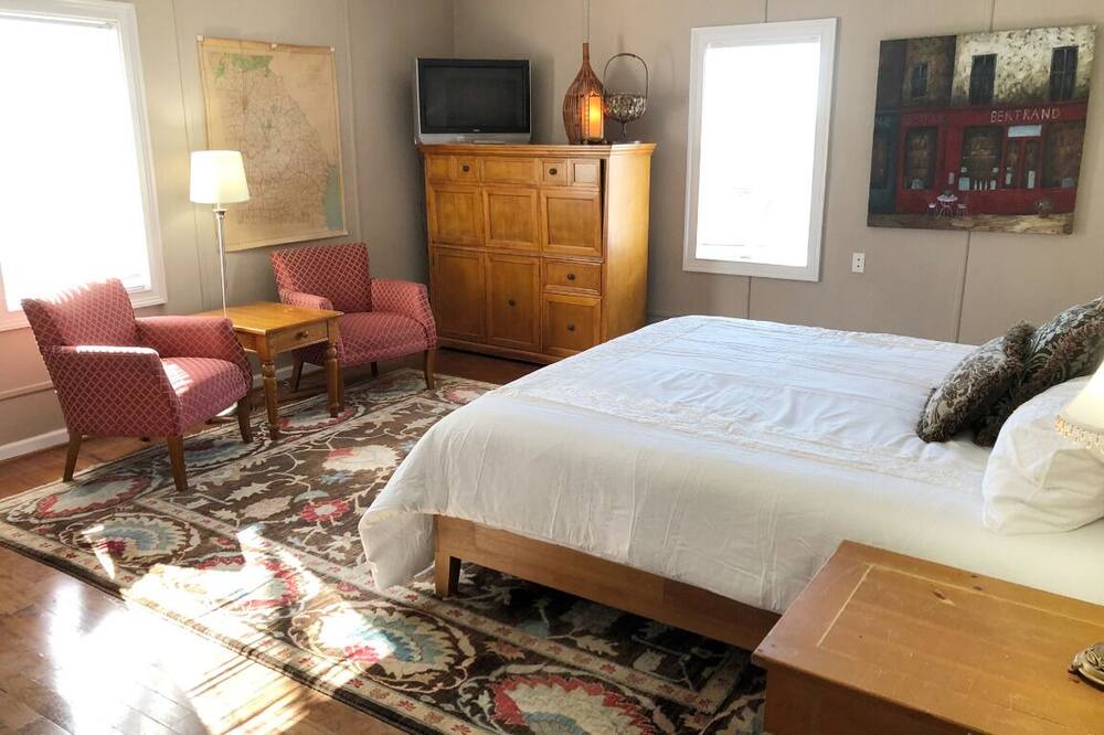 Photo of Bedroom in Marietta