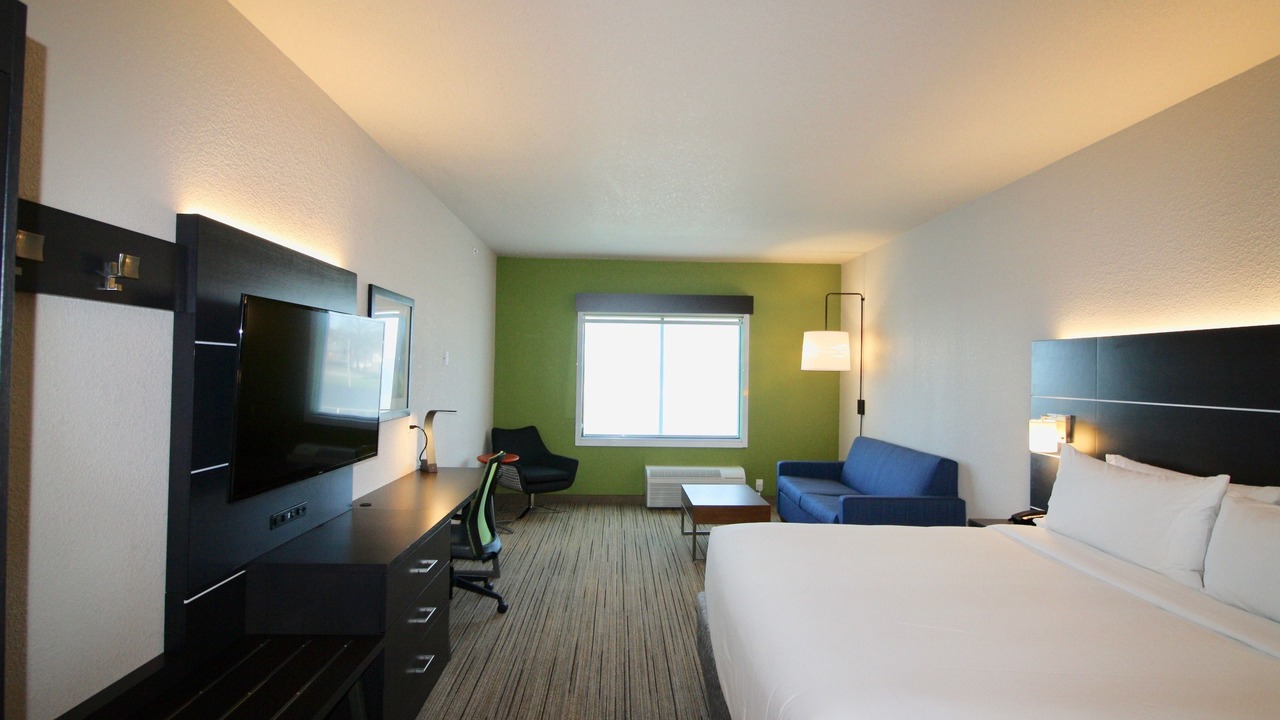 Photo of Bedroom in Kirksville