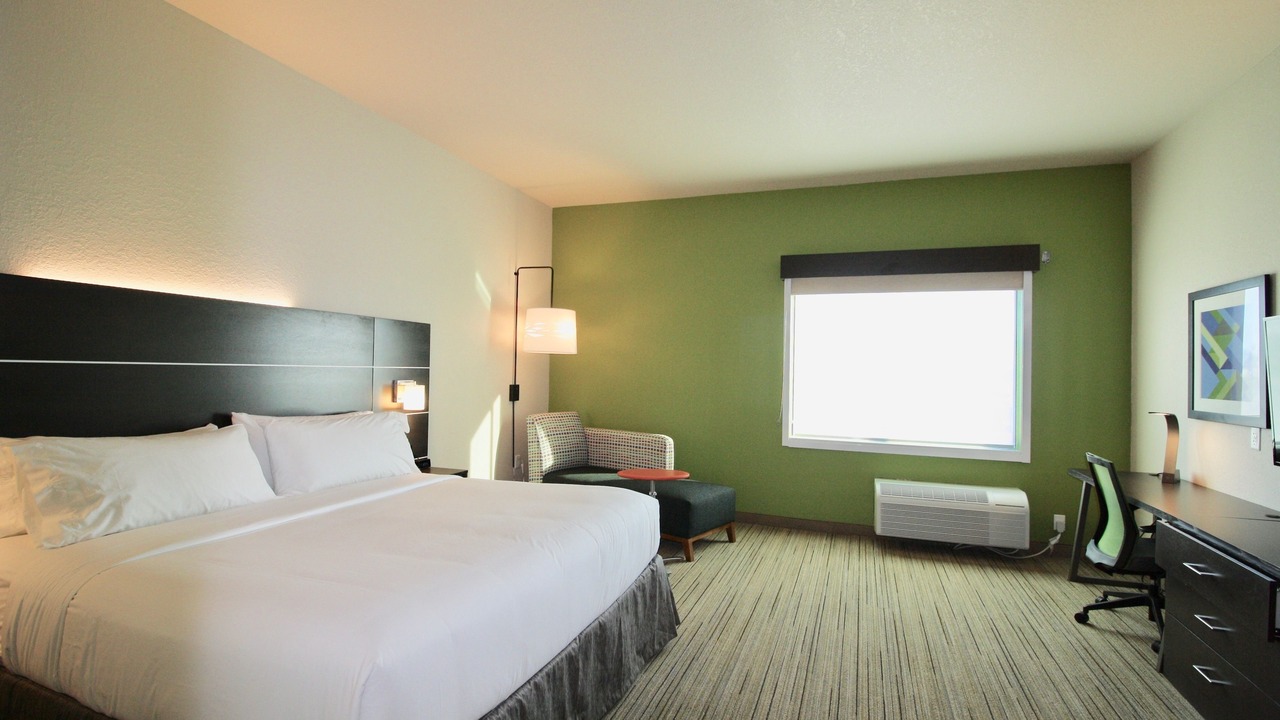Photo of Bedroom in Kirksville