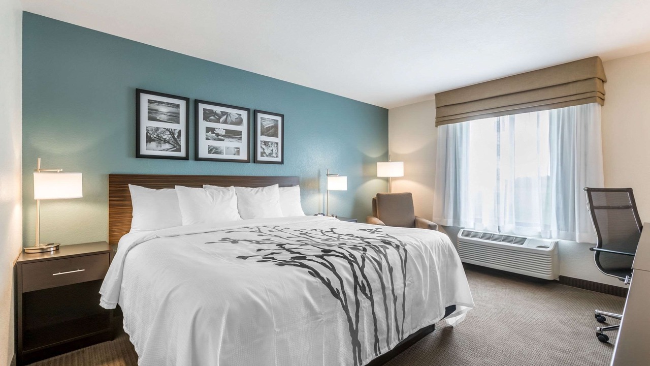 Photo of Bedroom in West Des Moines