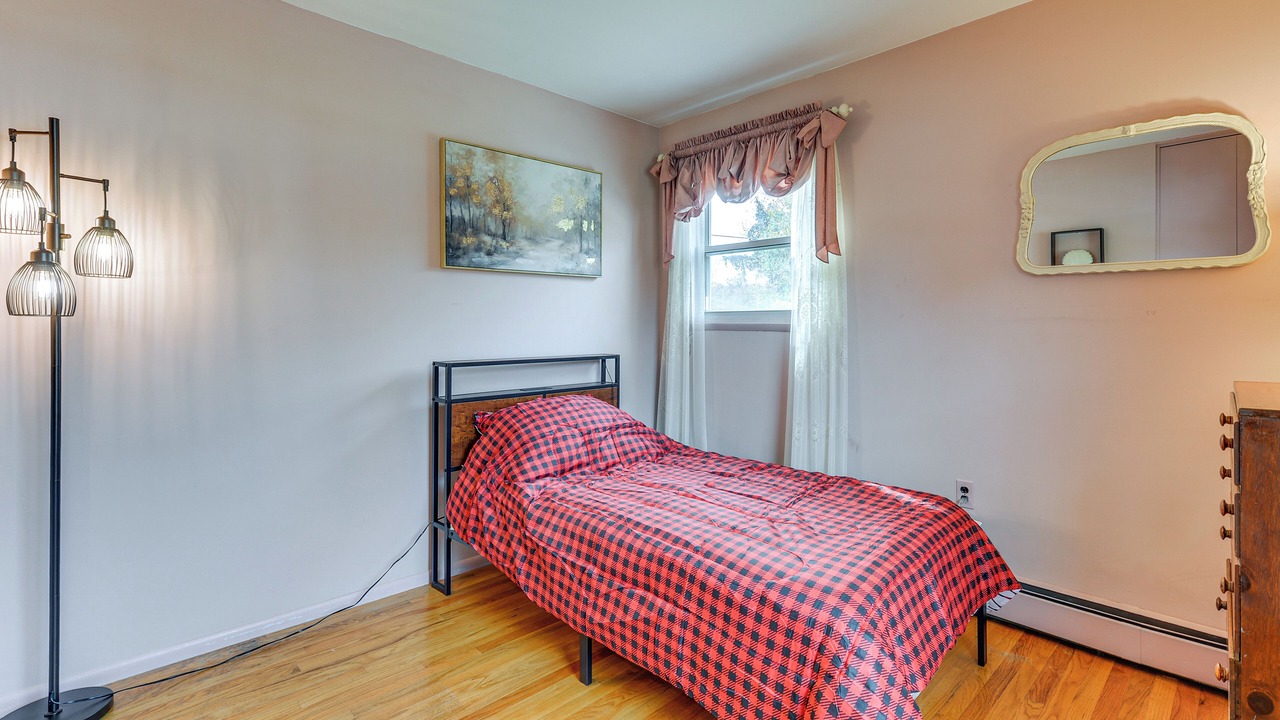 Photo of Others in Edgewood