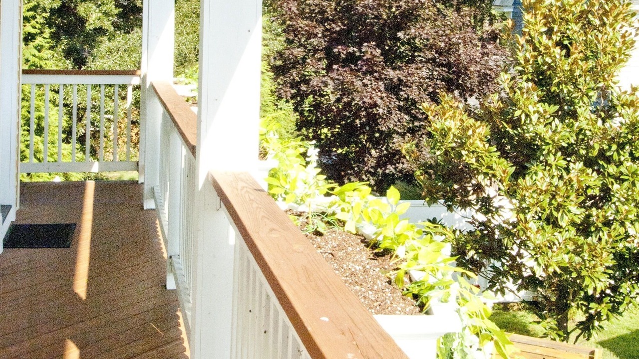 Photo of Patio Balcony in Rock Hall
