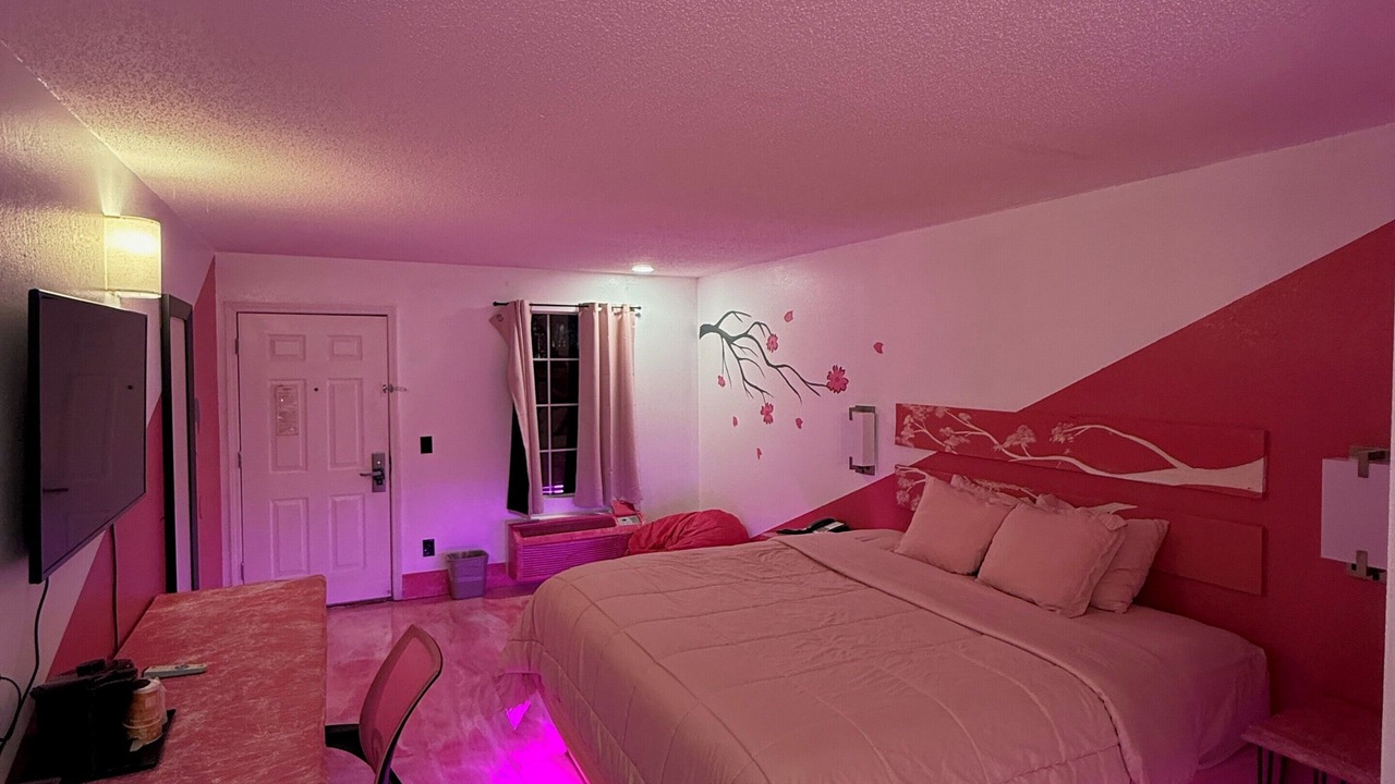 Photo of Bedroom in Oxford