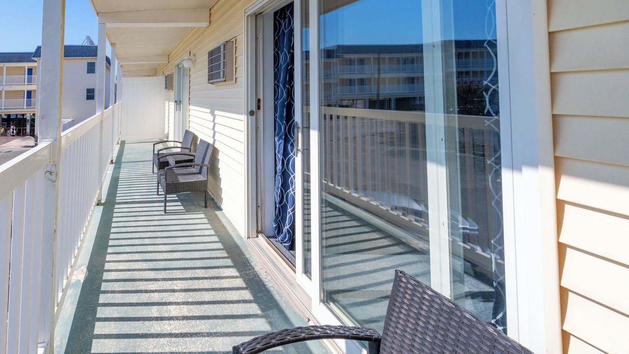 Photo of Patio Balcony in Ship Bottom